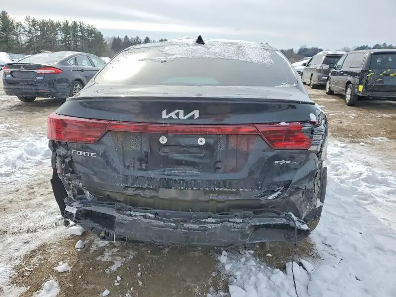 2022 KIA FORTE GT LINE  
