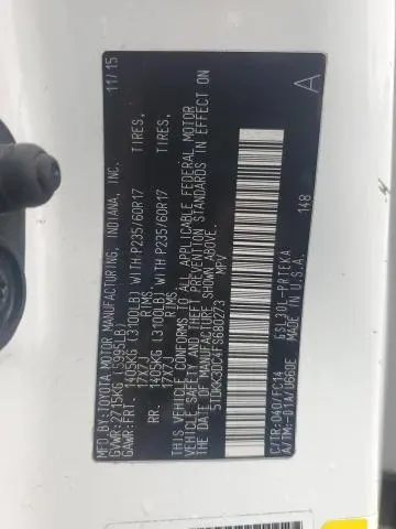 2015 TOYOTA SIENNA LE  