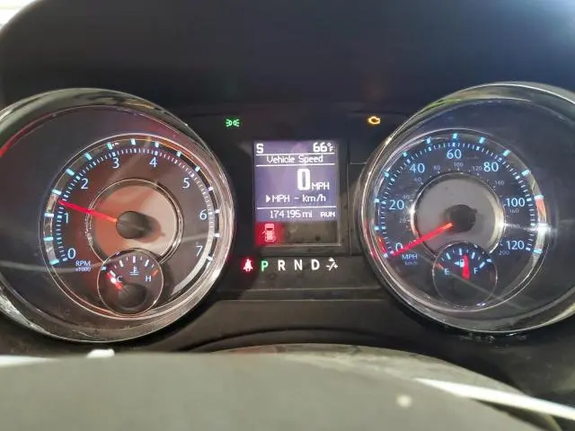 2013 CHRYSLER TOWN & COUNTRY TOURING  