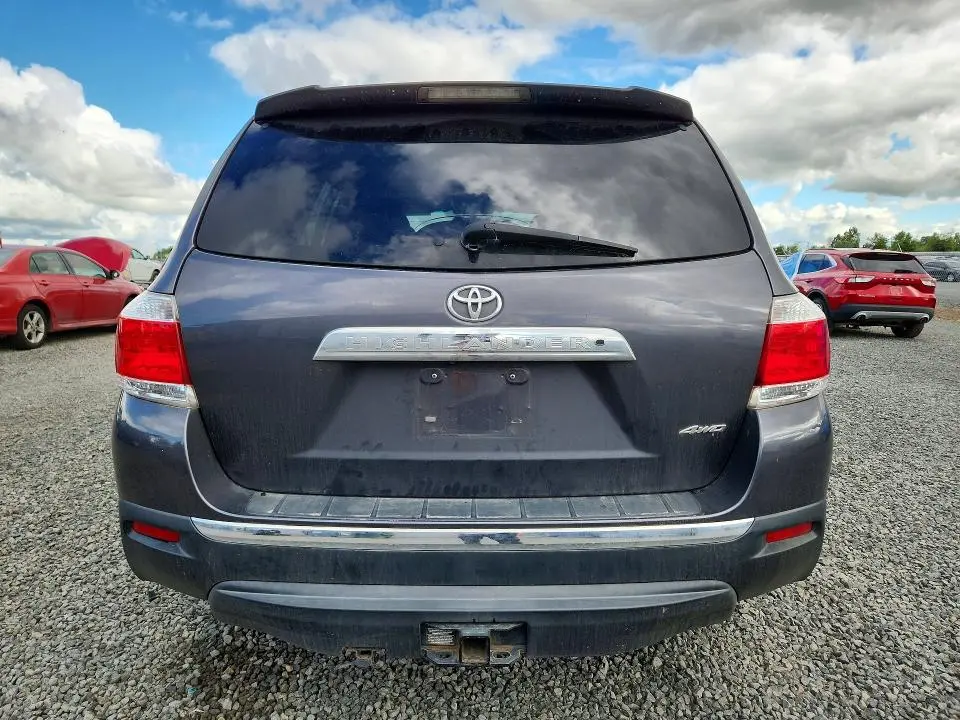 2012 TOYOTA HIGHLANDER LIMITED  