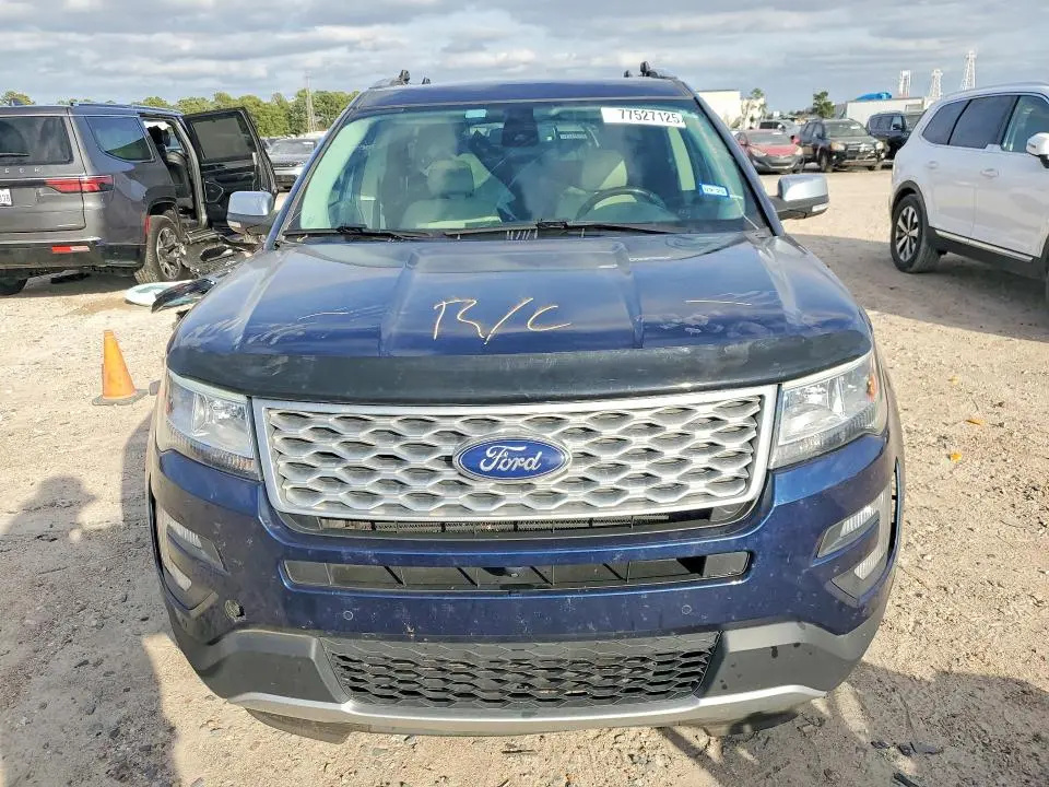 2017 FORD EXPLORER PLATINUM  