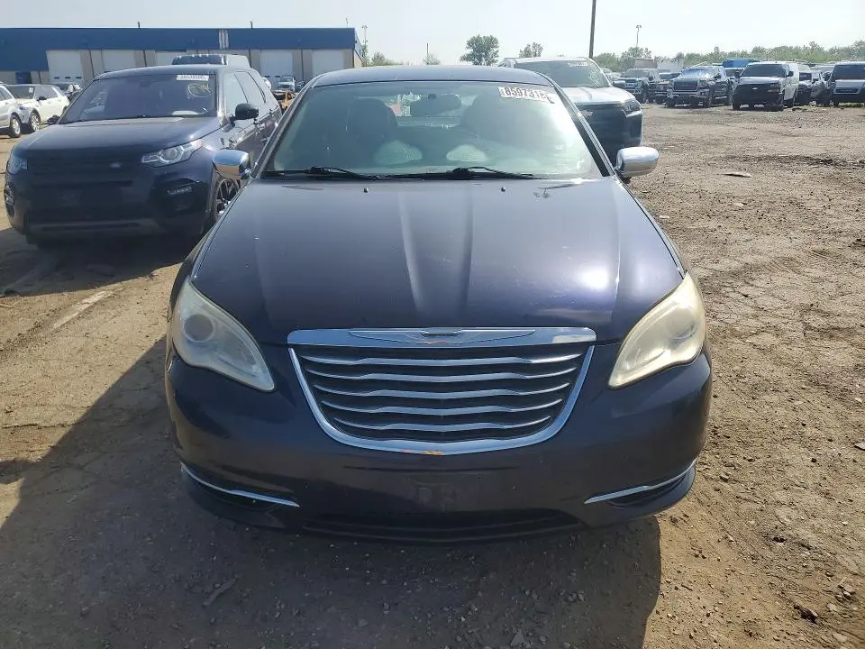 2011 CHRYSLER 200 LIMITED  