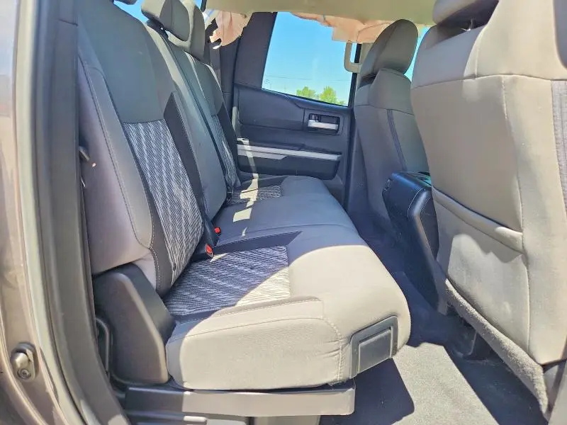 2019 TOYOTA TUNDRA SR5  