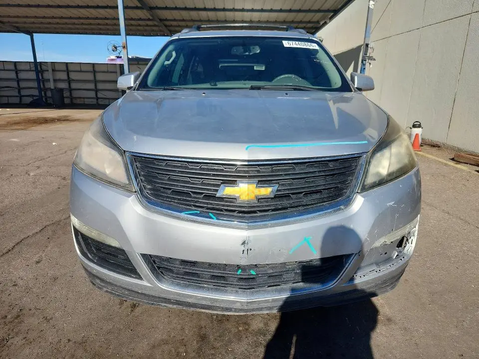 2015 CHEVROLET TRAVERSE LS  