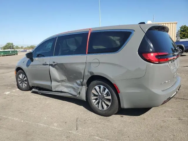 2025 CHRYSLER PACIFICA HYBRID SELECT  