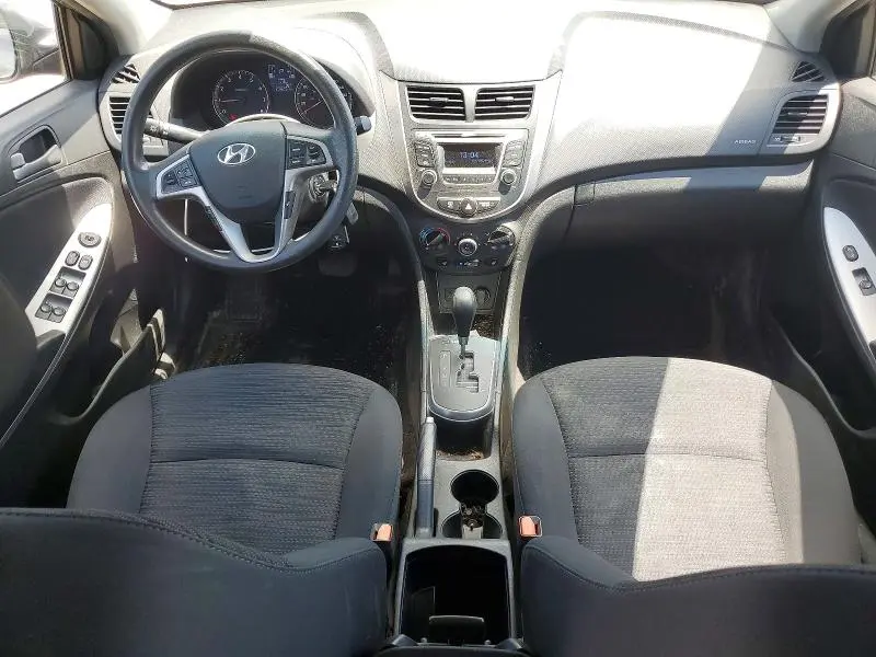 2015 HYUNDAI ACCENT GS  