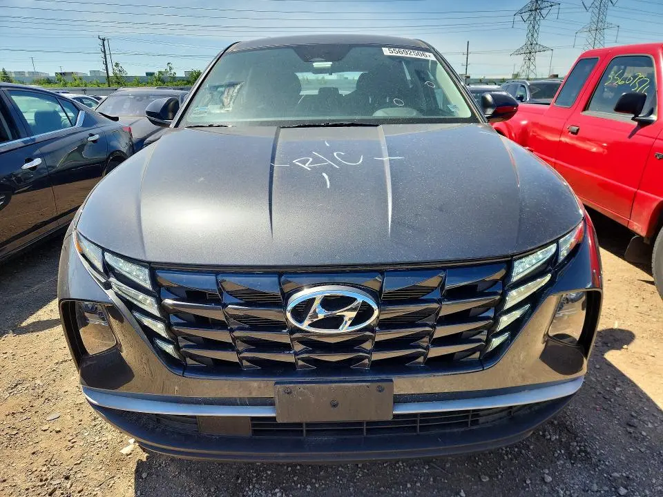 2023 HYUNDAI TUCSON SE  