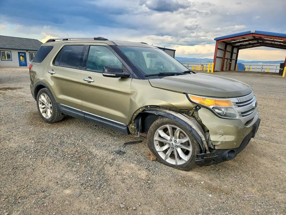 2013 FORD EXPLORER XLT  