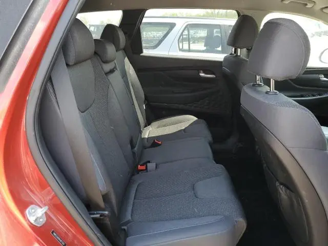 2019 HYUNDAI SANTA FE SE  