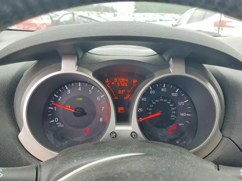 2014 NISSAN JUKE SL  