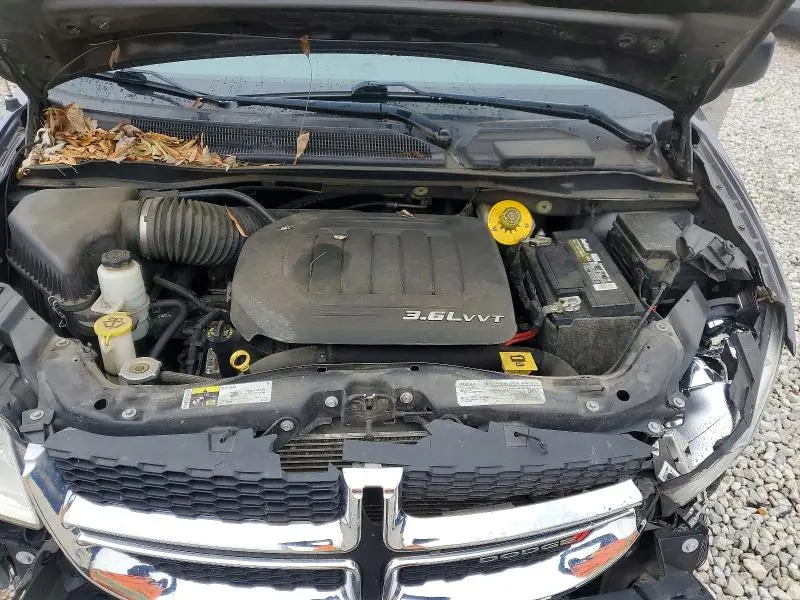 2017 DODGE GRAND CARAVAN SE  