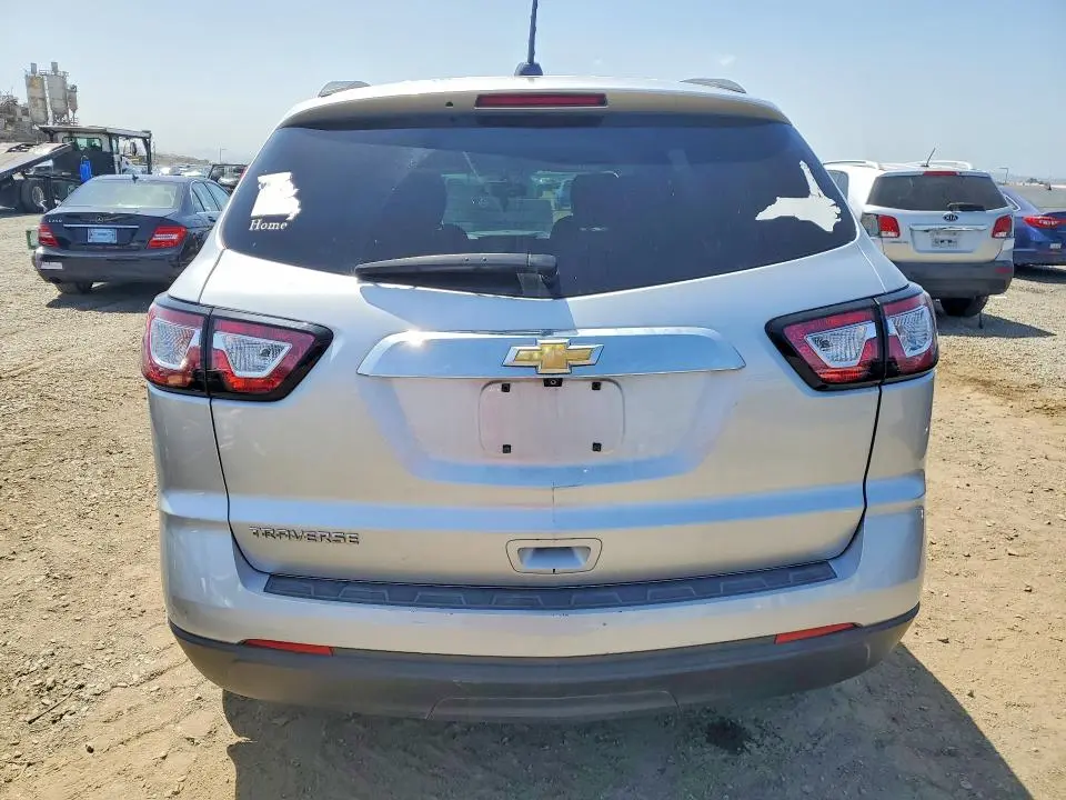 2017 CHEVROLET TRAVERSE LS  