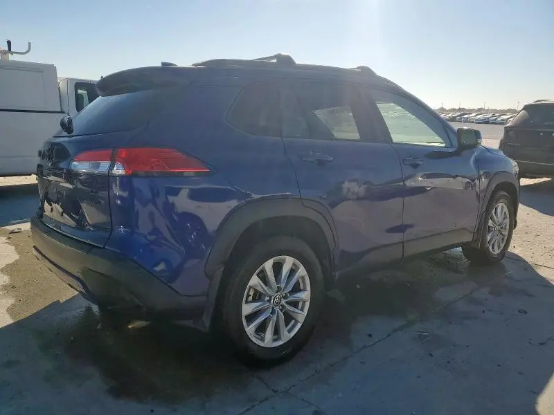 2022 TOYOTA COROLLA CROSS LE  