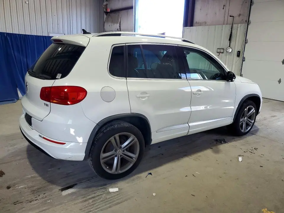 2017 VOLKSWAGEN TIGUAN SPORT  