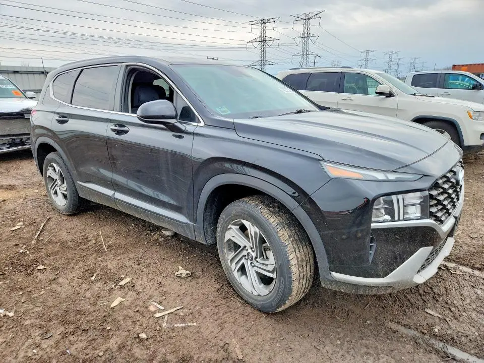 2022 HYUNDAI SANTA FE SE  