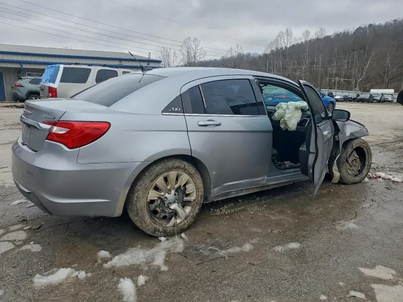 2014 CHRYSLER 200 LX  