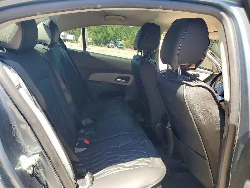 2012 CHEVROLET CRUZE LT  
