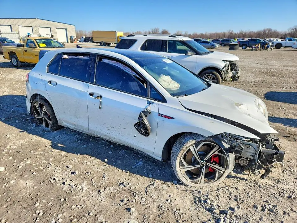 2024 VOLKSWAGEN GTI SE  