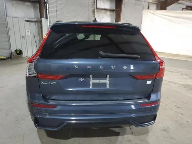 2024 VOLVO XC60 PLUS  