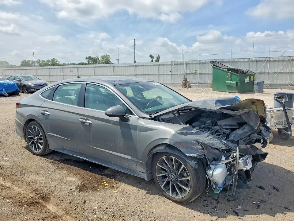 2022 HYUNDAI SONATA LIMITED  
