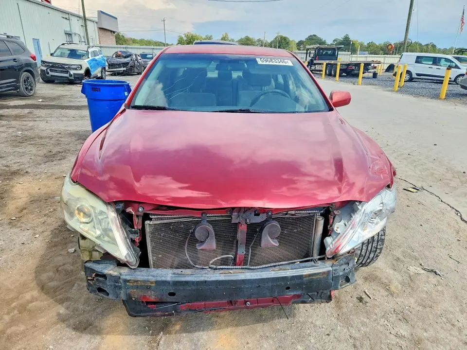 2010 TOYOTA CAMRY LE  