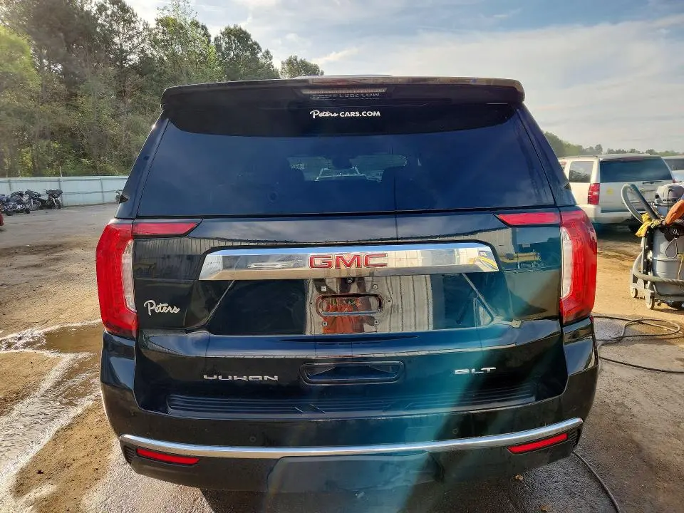 2023 GMC YUKON SLT  