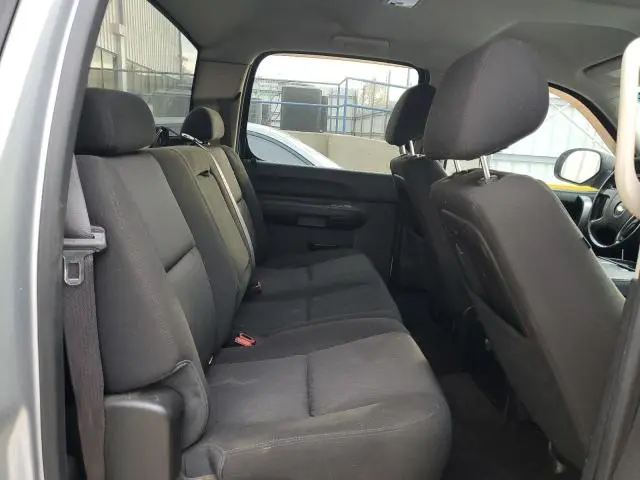2013 CHEVROLET SILVERADO C1500 LT  