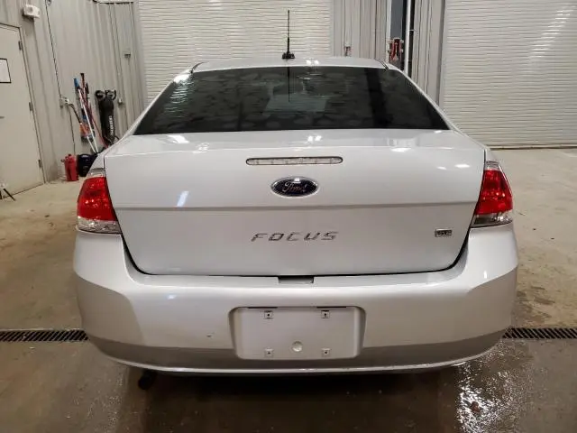 2011 FORD FOCUS SE  
