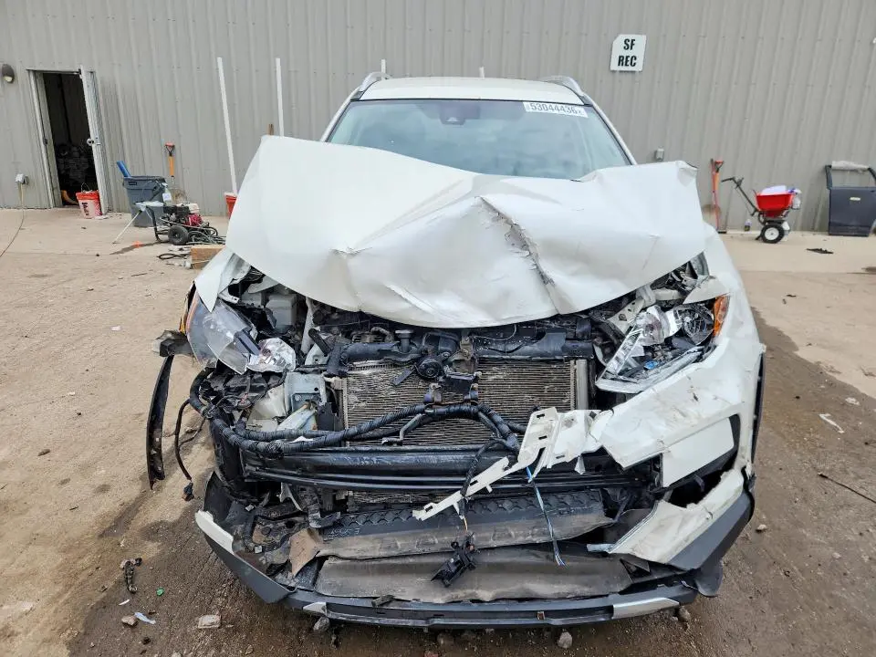 2018 NISSAN ROGUE SL  