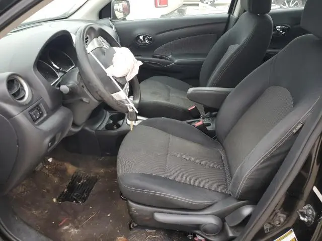 2015 NISSAN VERSA S  