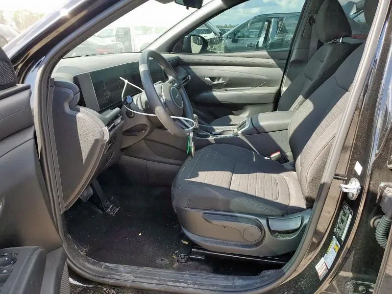 2025 HYUNDAI SANTA CRUZ SE  