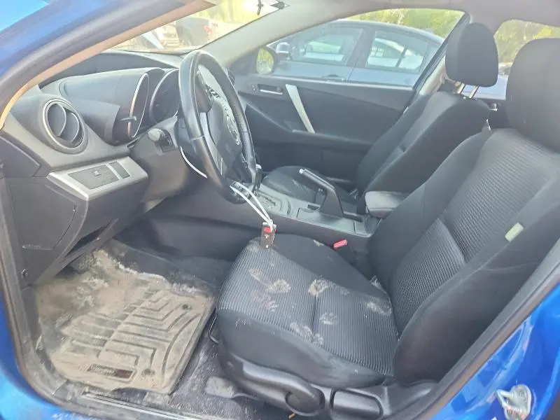 2012 MAZDA 3 I  