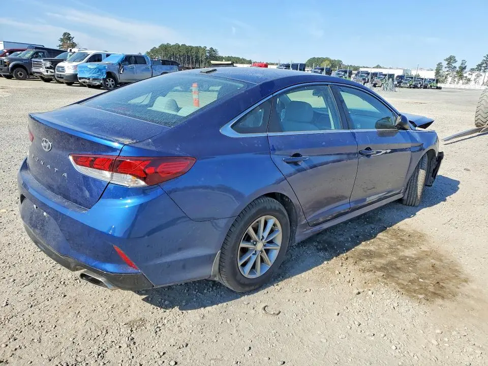 2018 HYUNDAI SONATA SE  