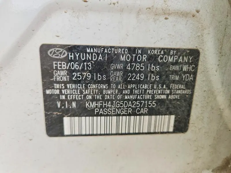 2013 HYUNDAI AZERA BASE  