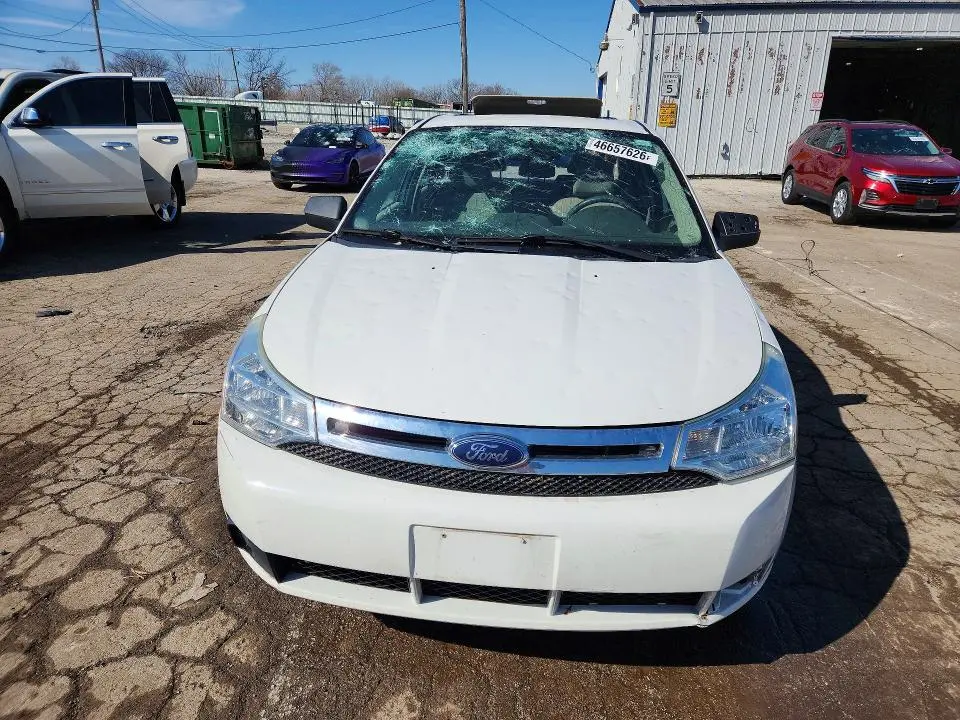 2010 FORD FOCUS SE  