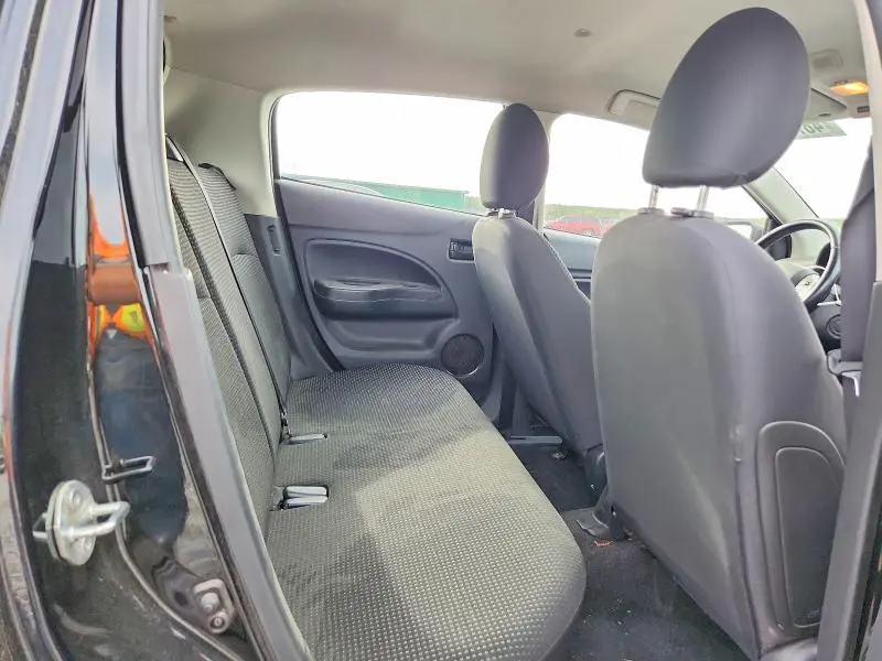 2015 MITSUBISHI MIRAGE ES  