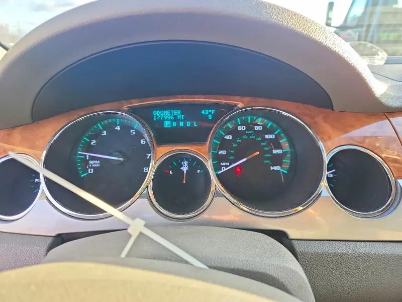 2011 BUICK ENCLAVE CXL  