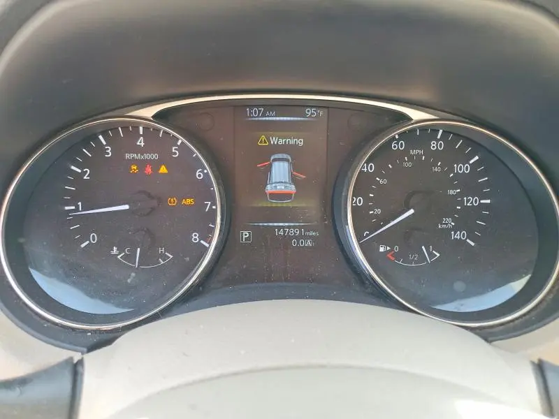 2015 NISSAN ROGUE SV  