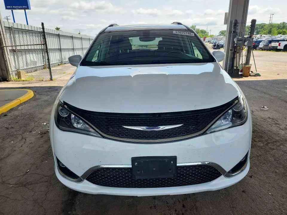 2019 CHRYSLER PACIFICA TOURING L  