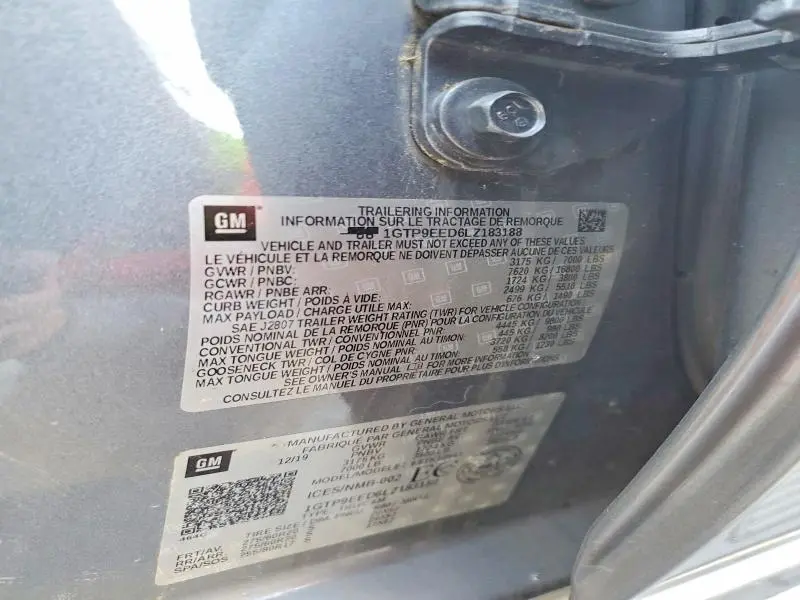 2020 GMC SIERRA K1500 AT4  