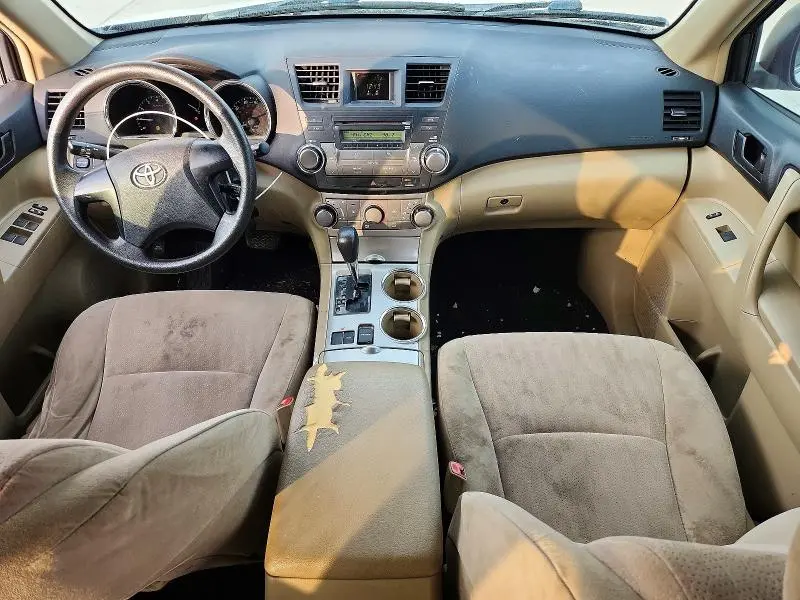 2011 TOYOTA HIGHLANDER BASE  