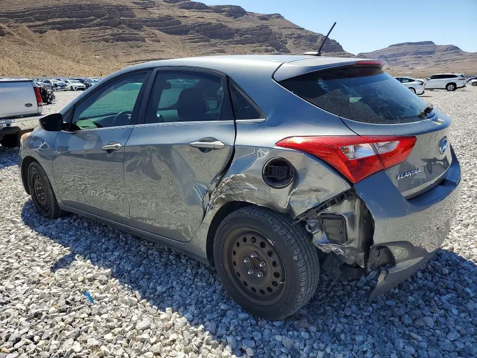 2017 HYUNDAI ELANTRA GT BASE  