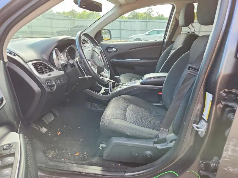 2020 DODGE JOURNEY SE  