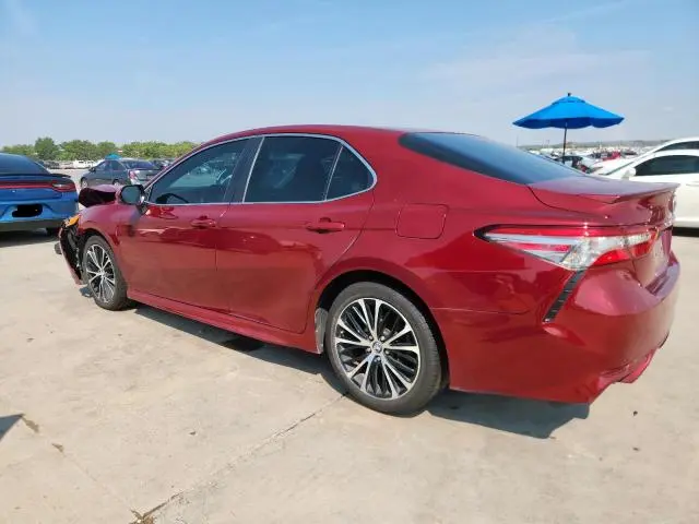 2018 TOYOTA CAMRY SE  