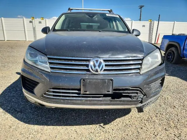 2016 VOLKSWAGEN TOUAREG SPORT  