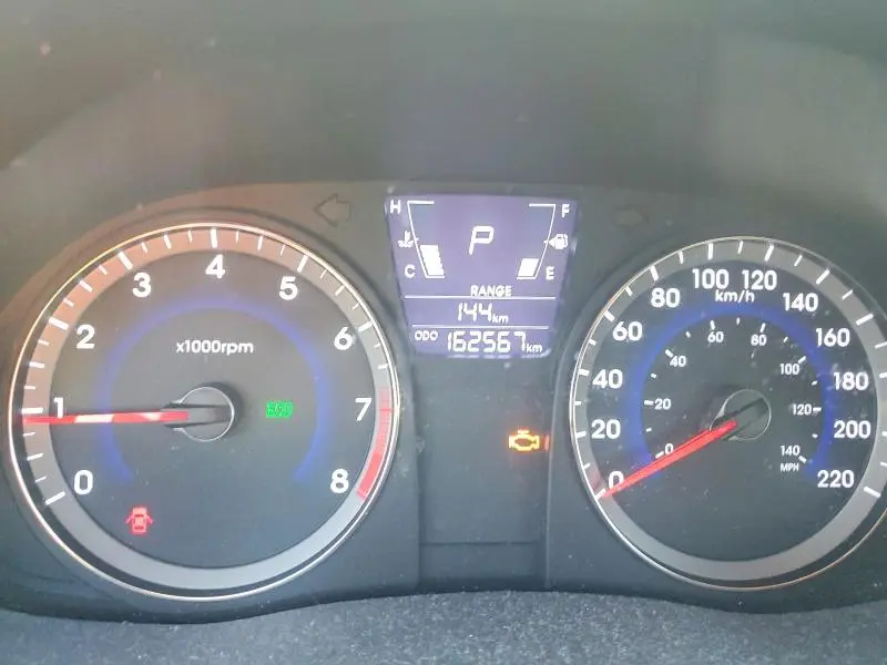 2014 HYUNDAI ACCENT GS  