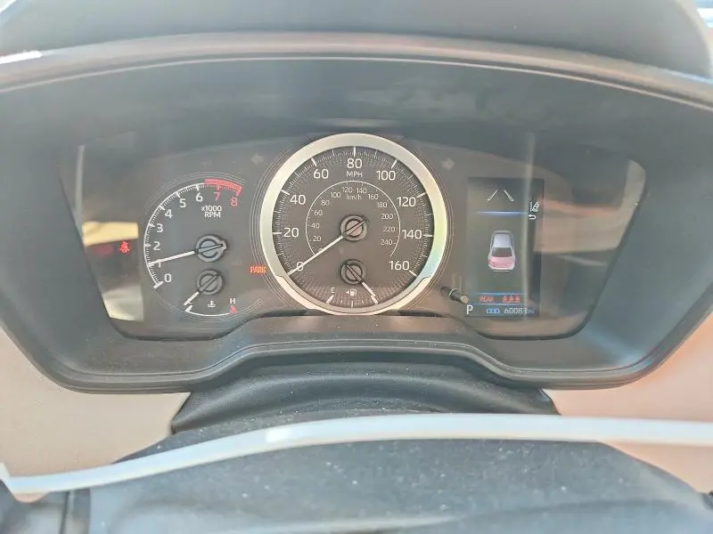 2021 TOYOTA COROLLA LE  