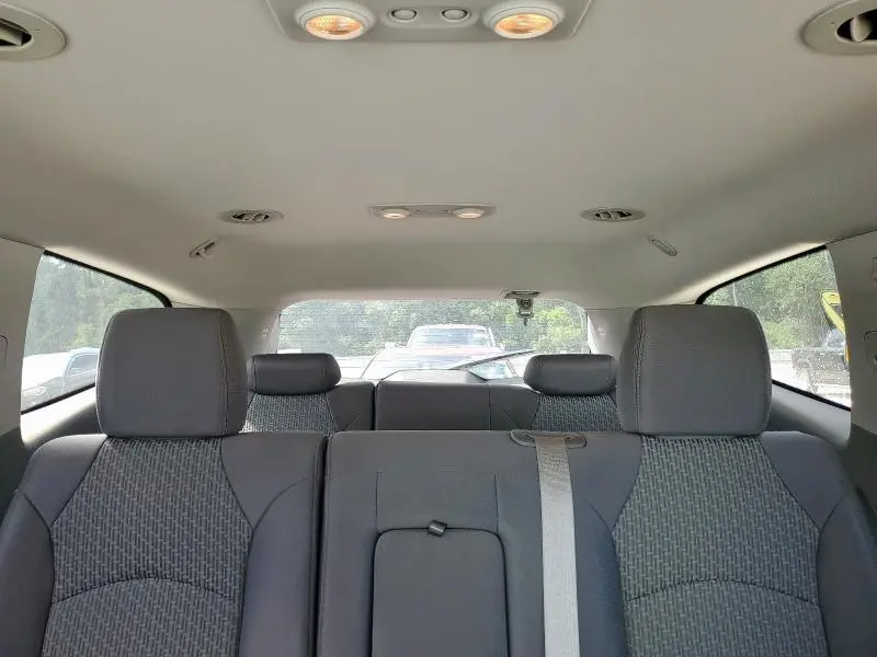 2012 CHEVROLET TRAVERSE LS  
