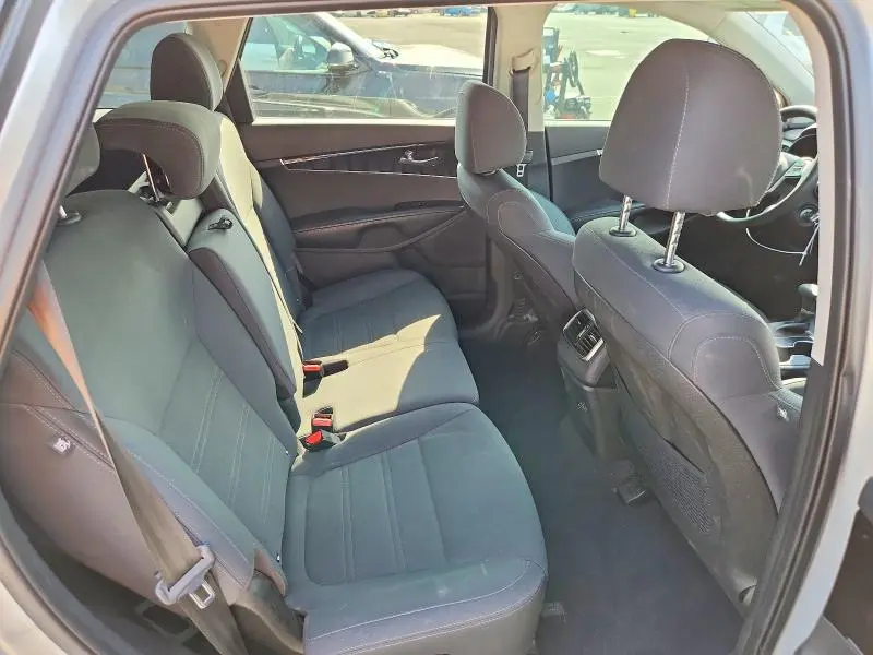 2019 KIA SORENTO L  