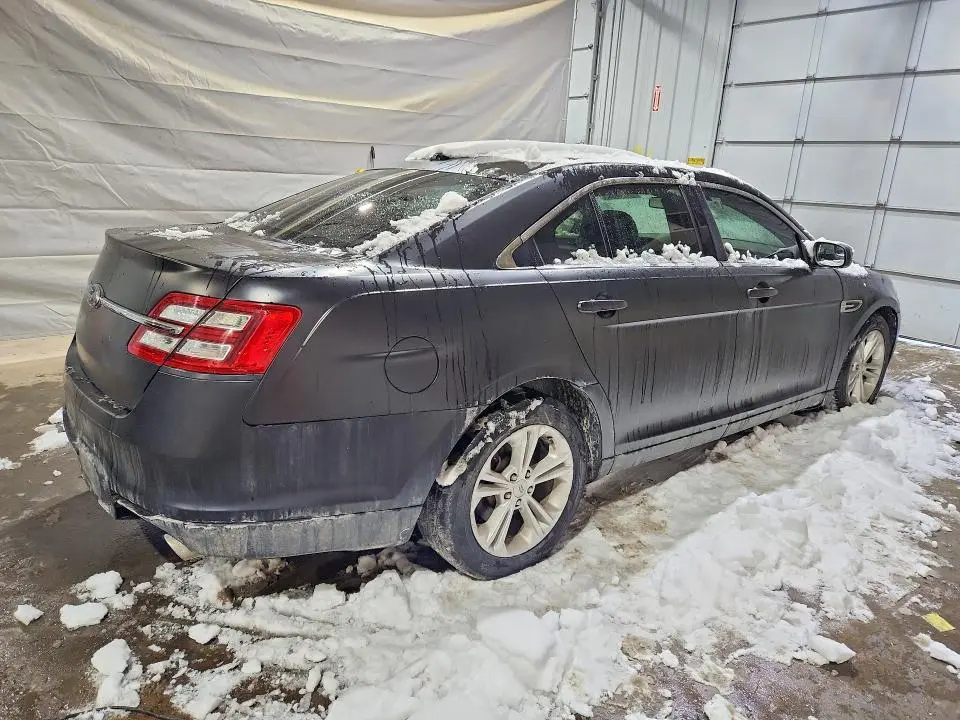 2013 FORD TAURUS SEL  